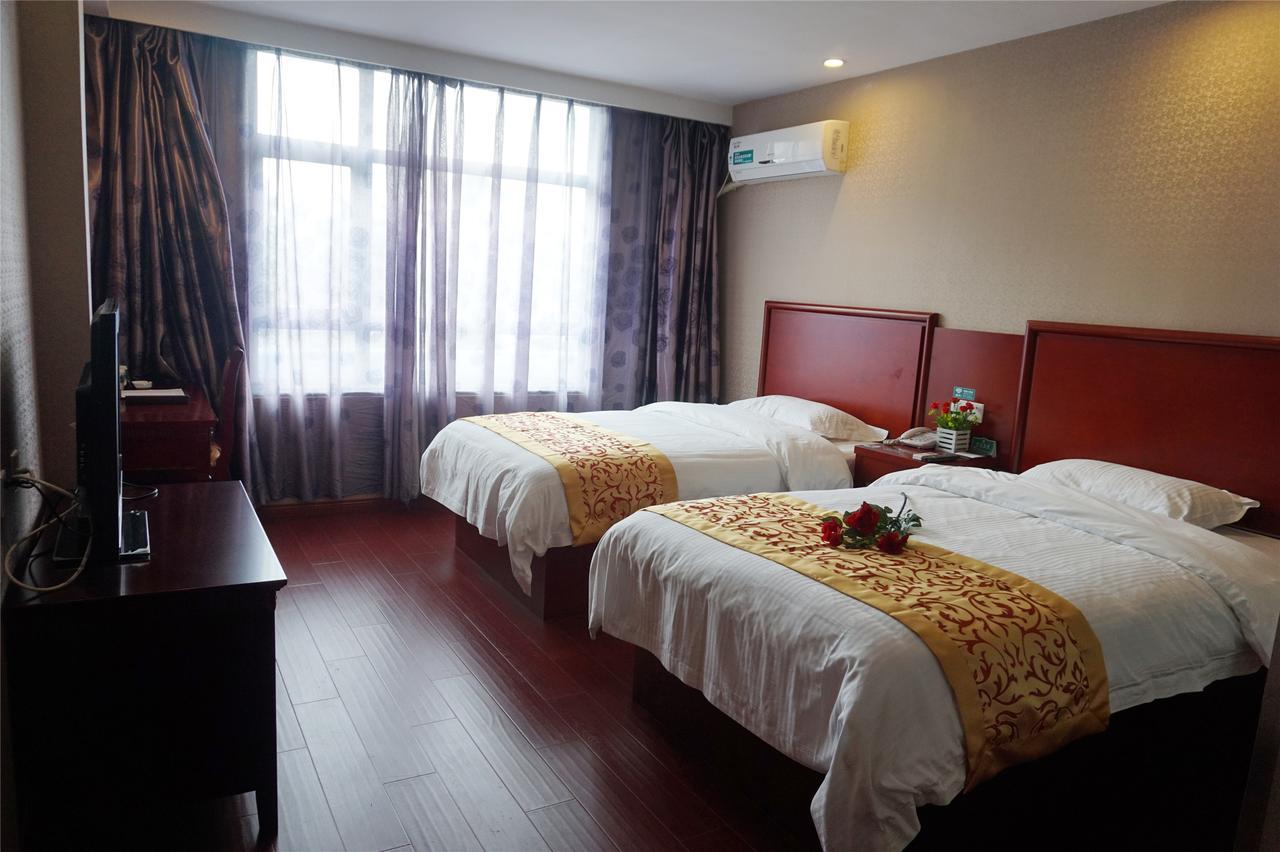 Greentree Inn Anhui Fuyang Yijing International North Door Busniess Hotel Zewnętrze zdjęcie